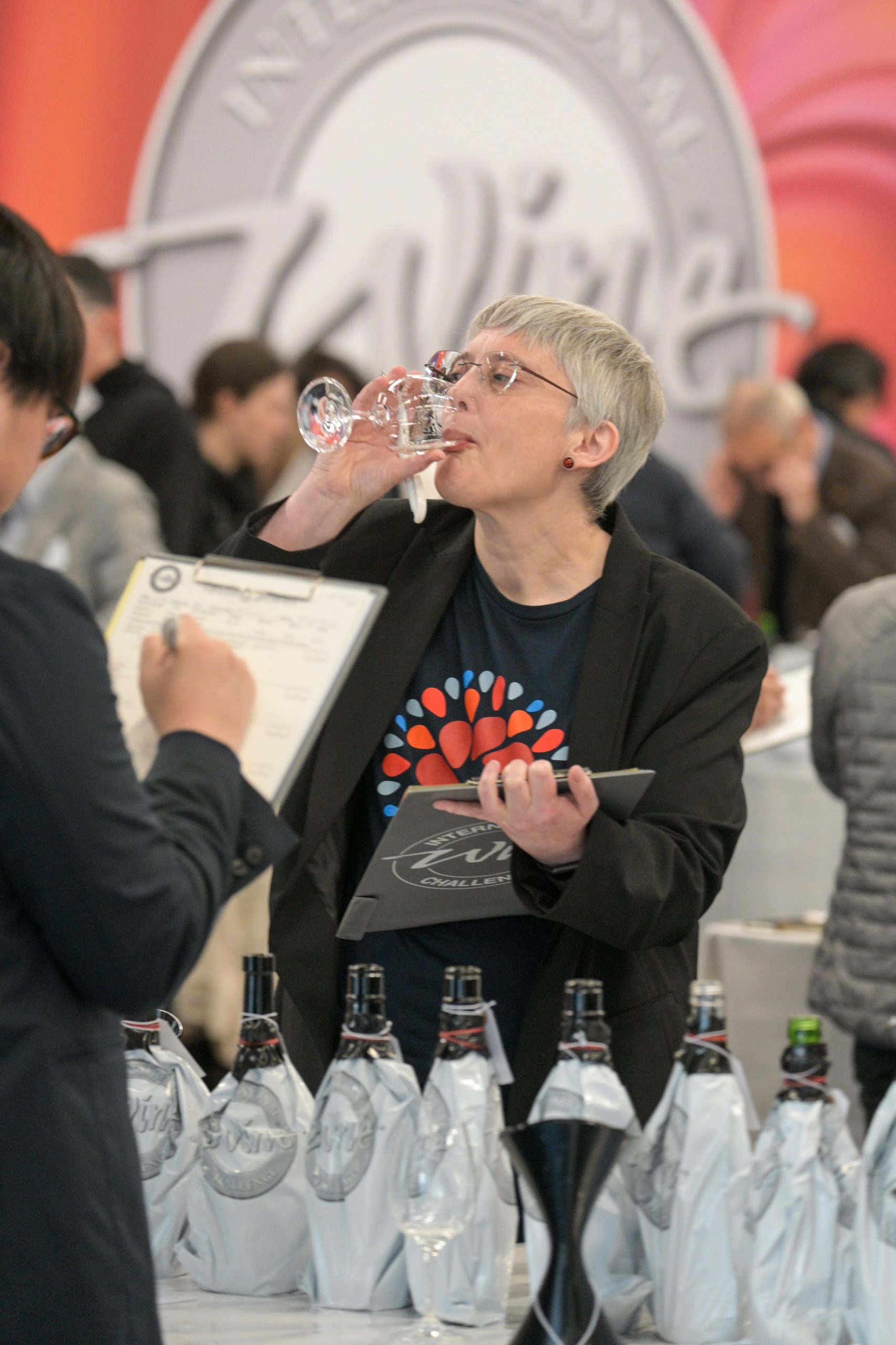 IWC「SAKE部門」審査会写真（審査員）